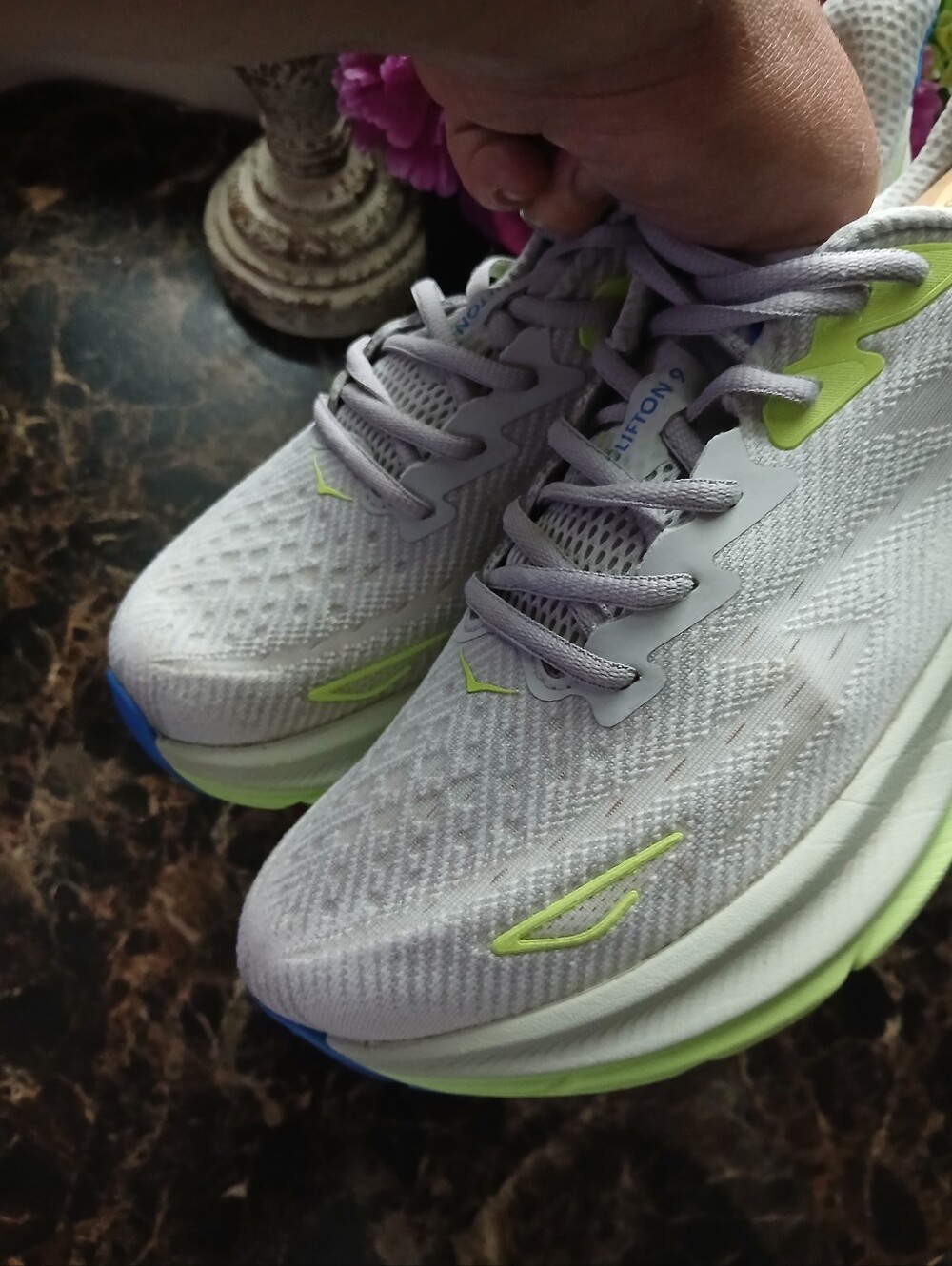 Hoka One Clifton 9 Comfort/Athletic Medical Field Shoes Size 9 Men/10.5 Women - Picture 10 of 13